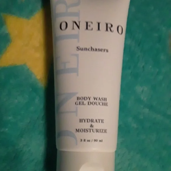 ONEIRO Sunchasers Body Wash and Milk Set - Picture 2 of 3